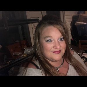 Meet your Posher, Paula